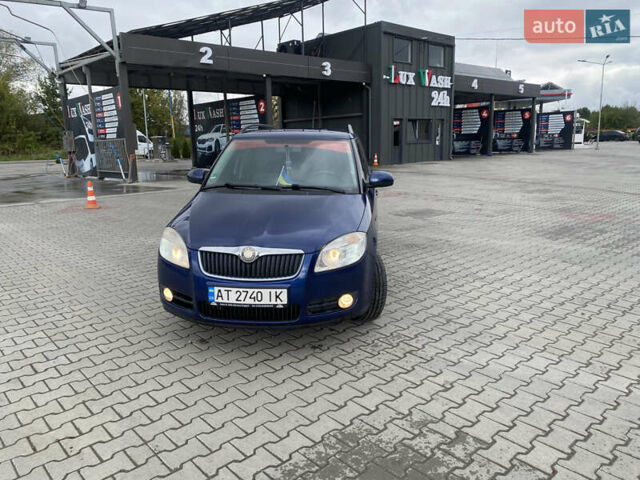 Синій Шкода Фабія, об'ємом двигуна 1.39 л та пробігом 243 тис. км за 5500 $, фото 1 на Automoto.ua