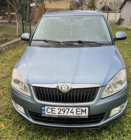 Синий Шкода Фабия, объемом двигателя 1.2 л и пробегом 254 тыс. км за 4700 $, фото 1 на Automoto.ua
