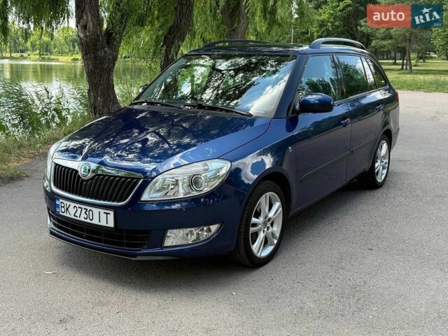 Синій Шкода Фабія, об'ємом двигуна 1.2 л та пробігом 185 тис. км за 7200 $, фото 1 на Automoto.ua
