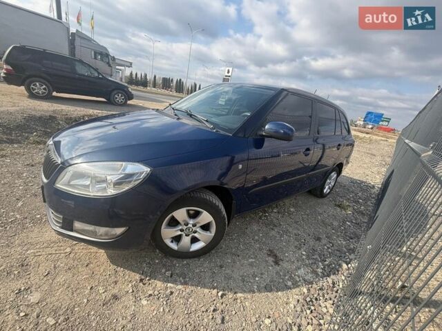 Синий Шкода Фабия, объемом двигателя 1.6 л и пробегом 375 тыс. км за 4700 $, фото 1 на Automoto.ua