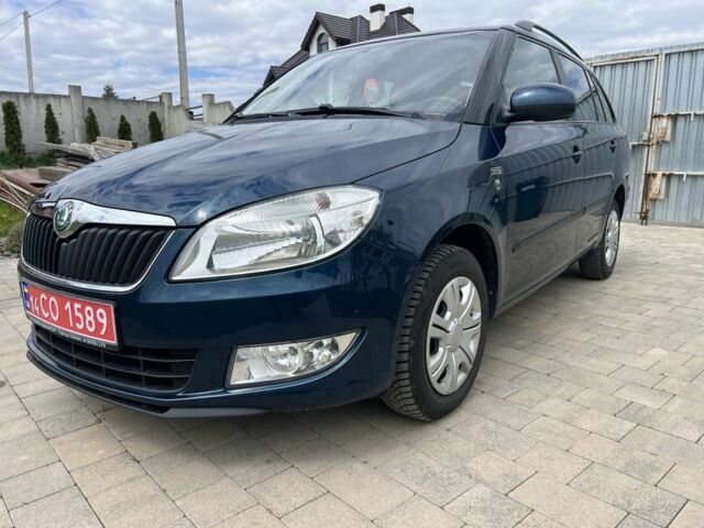 Синій Шкода Фабія, об'ємом двигуна 1.2 л та пробігом 165 тис. км за 6100 $, фото 1 на Automoto.ua