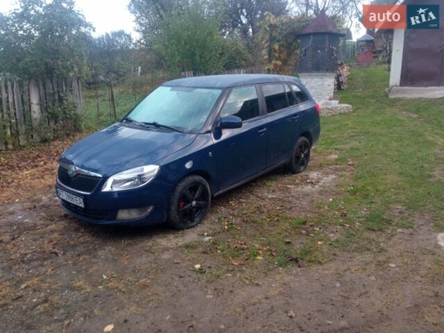 Синій Шкода Фабія, об'ємом двигуна 1.6 л та пробігом 210 тис. км за 4800 $, фото 1 на Automoto.ua