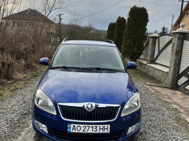 Синій Шкода Фабія, об'ємом двигуна 1.2 л та пробігом 282 тис. км за 5600 $, фото 1 на Automoto.ua