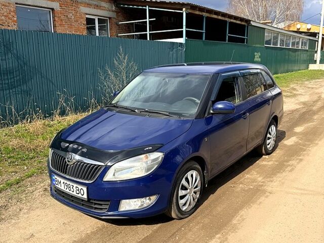 Синій Шкода Фабія, об'ємом двигуна 1.6 л та пробігом 270 тис. км за 5600 $, фото 1 на Automoto.ua