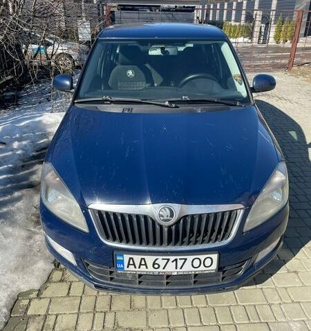 Синій Шкода Фабія, об'ємом двигуна 1.6 л та пробігом 267 тис. км за 5800 $, фото 1 на Automoto.ua
