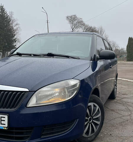 Синій Шкода Фабія, об'ємом двигуна 1.39 л та пробігом 270 тис. км за 5200 $, фото 1 на Automoto.ua