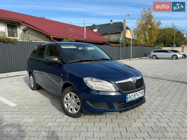 Синій Шкода Фабія, об'ємом двигуна 1.6 л та пробігом 185 тис. км за 6450 $, фото 1 на Automoto.ua
