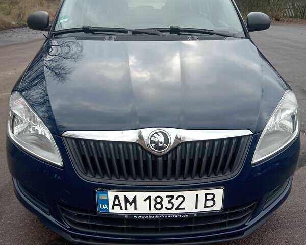 Синий Шкода Фабия, объемом двигателя 1.2 л и пробегом 133 тыс. км за 6200 $, фото 1 на Automoto.ua