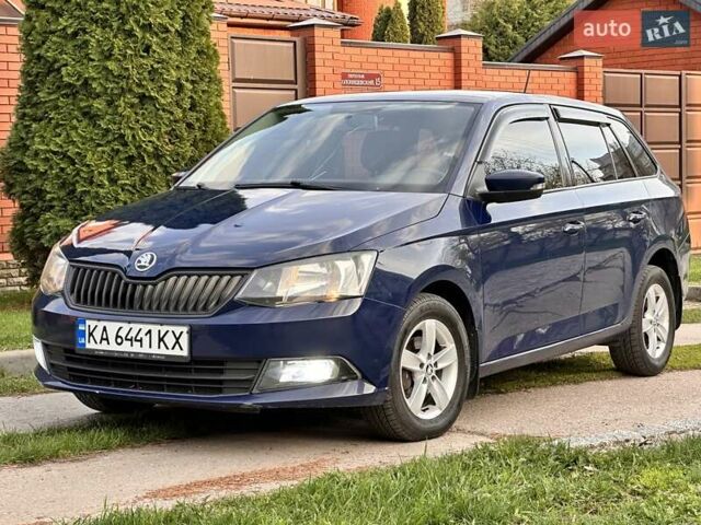 Синий Шкода Фабия, объемом двигателя 1.2 л и пробегом 195 тыс. км за 5700 $, фото 1 на Automoto.ua