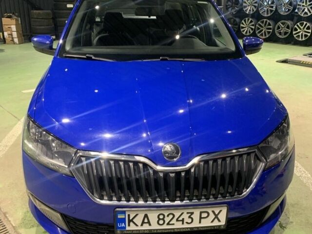 Синий Шкода Фабия, объемом двигателя 1 л и пробегом 60 тыс. км за 10900 $, фото 1 на Automoto.ua