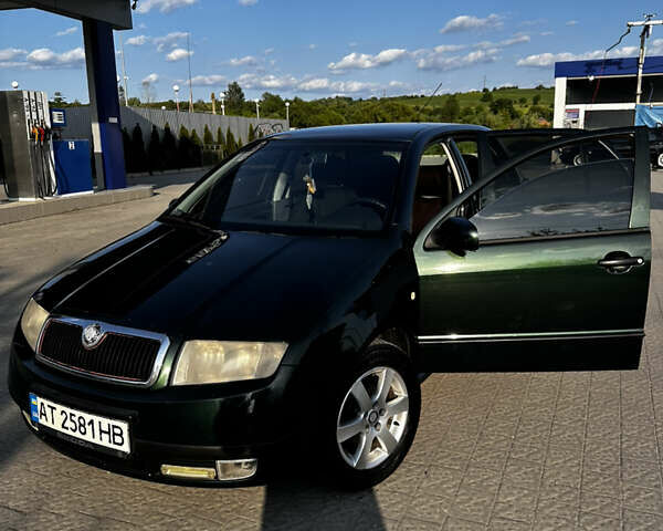 Зелений Шкода Фабія, об'ємом двигуна 1.4 л та пробігом 262 тис. км за 3000 $, фото 1 на Automoto.ua