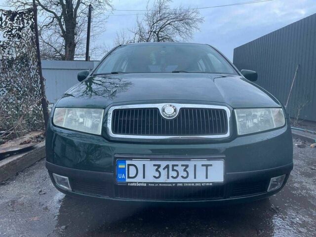 Зеленый Шкода Фабия, объемом двигателя 1.4 л и пробегом 268 тыс. км за 2650 $, фото 1 на Automoto.ua
