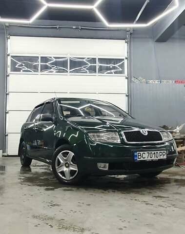 Зелений Шкода Фабія, об'ємом двигуна 1.4 л та пробігом 196 тис. км за 2800 $, фото 1 на Automoto.ua