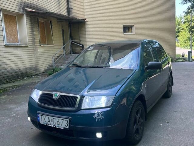 Зеленый Шкода Фабия, объемом двигателя 1.3 л и пробегом 170 тыс. км за 1350 $, фото 1 на Automoto.ua