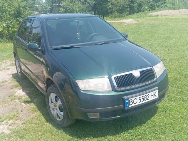 Зеленый Шкода Фабия, объемом двигателя 1.4 л и пробегом 260 тыс. км за 3200 $, фото 1 на Automoto.ua