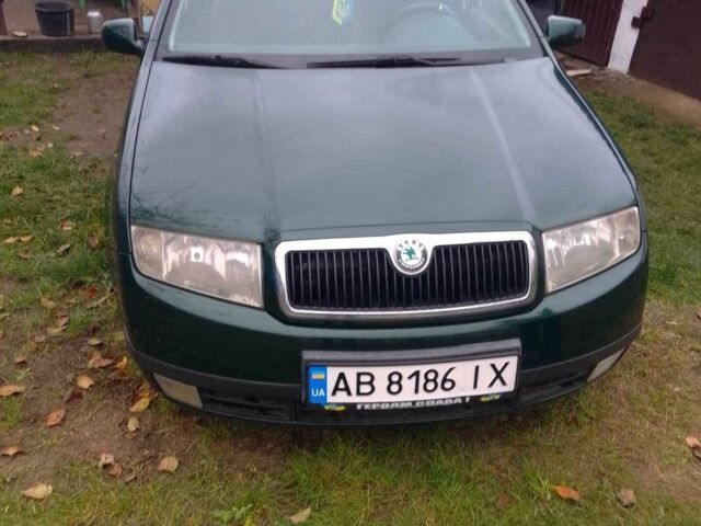 Зеленый Шкода Фабия, объемом двигателя 1.4 л и пробегом 250 тыс. км за 2850 $, фото 1 на Automoto.ua