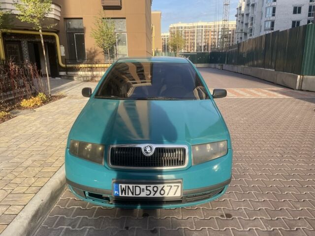 Зелений Шкода Фабія, об'ємом двигуна 0 л та пробігом 380 тис. км за 1100 $, фото 1 на Automoto.ua