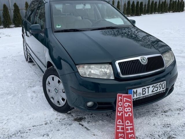 Зелений Шкода Фабія, об'ємом двигуна 1.4 л та пробігом 216 тис. км за 3850 $, фото 1 на Automoto.ua