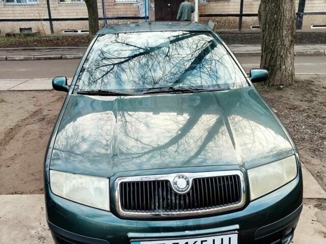 Зеленый Шкода Фабия, объемом двигателя 1.2 л и пробегом 210 тыс. км за 2200 $, фото 1 на Automoto.ua