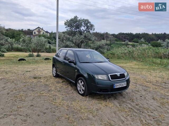 Зелений Шкода Фабія, об'ємом двигуна 1.2 л та пробігом 210 тис. км за 3300 $, фото 1 на Automoto.ua