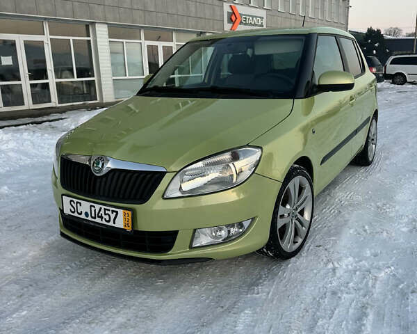 Зелений Шкода Фабія, об'ємом двигуна 1.2 л та пробігом 188 тис. км за 6000 $, фото 1 на Automoto.ua