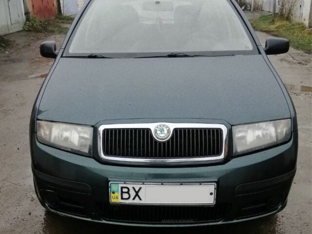 Зелений Шкода Фабія, об'ємом двигуна 1.4 л та пробігом 117 тис. км за 3200 $, фото 1 на Automoto.ua