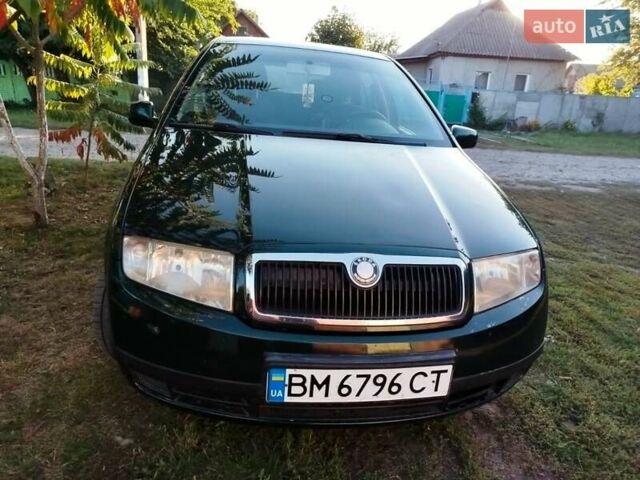Зеленый Шкода Фабия, объемом двигателя 1.4 л и пробегом 280 тыс. км за 3400 $, фото 1 на Automoto.ua