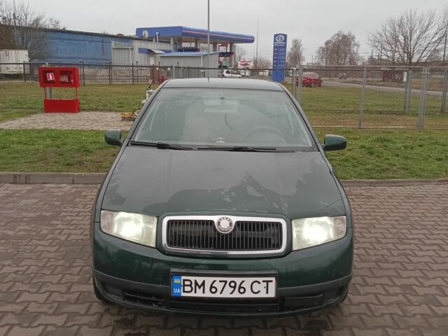 Зеленый Шкода Фабия, объемом двигателя 1.4 л и пробегом 270 тыс. км за 3600 $, фото 1 на Automoto.ua