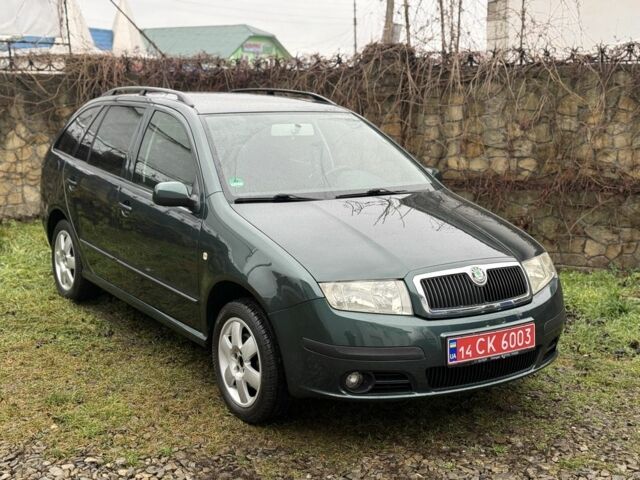 Зеленый Шкода Фабия, объемом двигателя 1.4 л и пробегом 265 тыс. км за 4600 $, фото 1 на Automoto.ua
