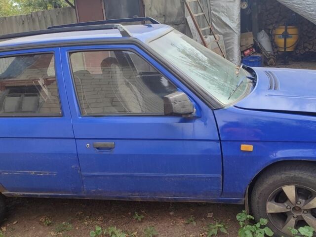 Синий Шкода Фаворит, объемом двигателя 1.3 л и пробегом 361 тыс. км за 477 $, фото 1 на Automoto.ua