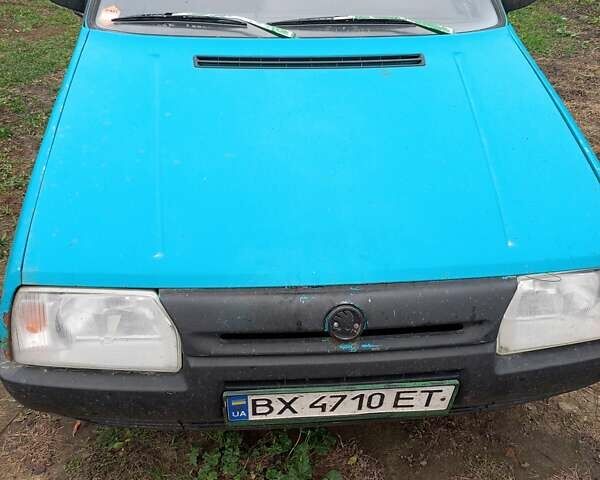 Зеленый Шкода Фаворит, объемом двигателя 1.29 л и пробегом 500 тыс. км за 900 $, фото 1 на Automoto.ua