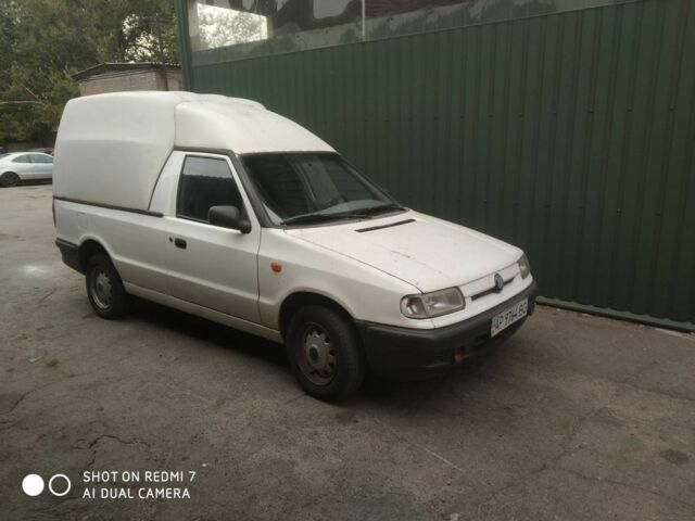 Белый Шкода Фелиция, объемом двигателя 1.3 л и пробегом 180 тыс. км за 1100 $, фото 1 на Automoto.ua