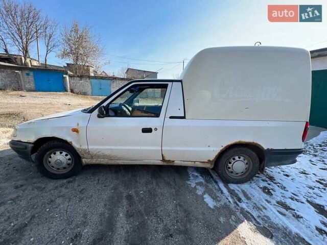 Белый Шкода Фелиция, объемом двигателя 1.3 л и пробегом 499 тыс. км за 900 $, фото 1 на Automoto.ua