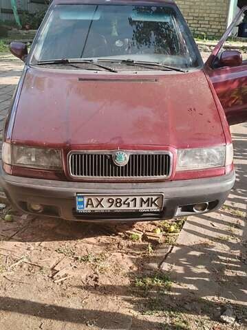 Красный Шкода Фелиция, объемом двигателя 1.3 л и пробегом 251 тыс. км за 1500 $, фото 1 на Automoto.ua