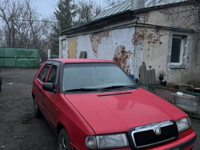 Червоний Шкода Феліція, об'ємом двигуна 1.3 л та пробігом 300 тис. км за 1301 $, фото 1 на Automoto.ua