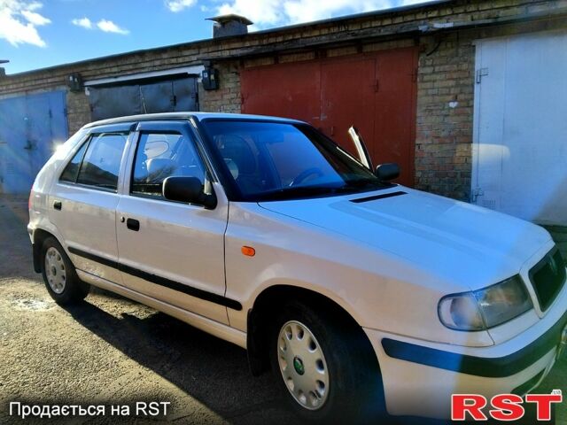 Шкода Фелиция, объемом двигателя 1.3 л и пробегом 180 тыс. км за 2000 $, фото 1 на Automoto.ua