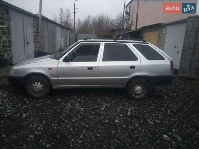 Серый Шкода Фелиция, объемом двигателя 1.6 л и пробегом 170 тыс. км за 1700 $, фото 1 на Automoto.ua