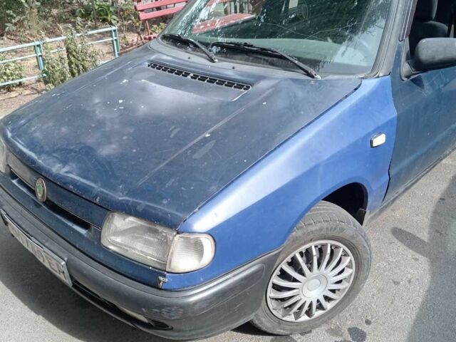 Синій Шкода Феліція, об'ємом двигуна 1 л та пробігом 245 тис. км за 700 $, фото 1 на Automoto.ua