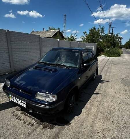 Синий Шкода Фелиция, объемом двигателя 1.3 л и пробегом 315 тыс. км за 2000 $, фото 1 на Automoto.ua