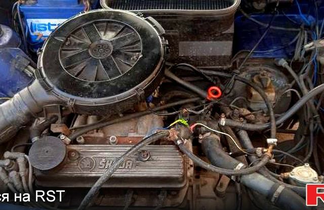 Синій Шкода Феліція, об'ємом двигуна 1.3 л та пробігом 150 тис. км за 900 $, фото 1 на Automoto.ua