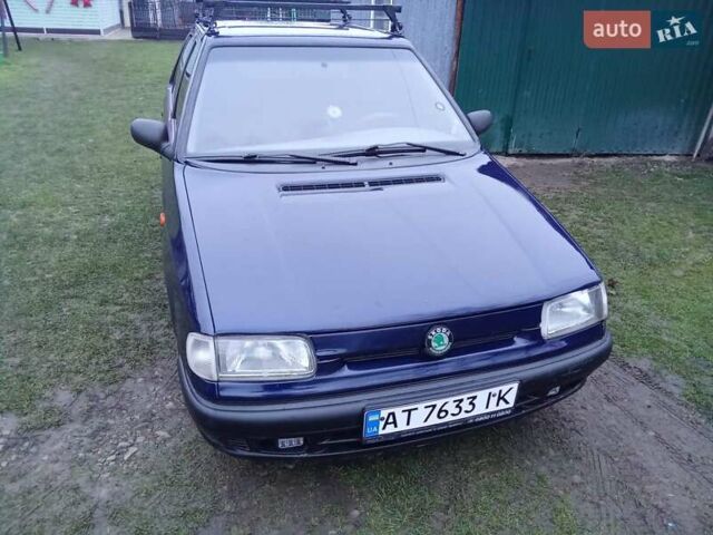 Синий Шкода Фелиция, объемом двигателя 1.3 л и пробегом 230 тыс. км за 1800 $, фото 1 на Automoto.ua