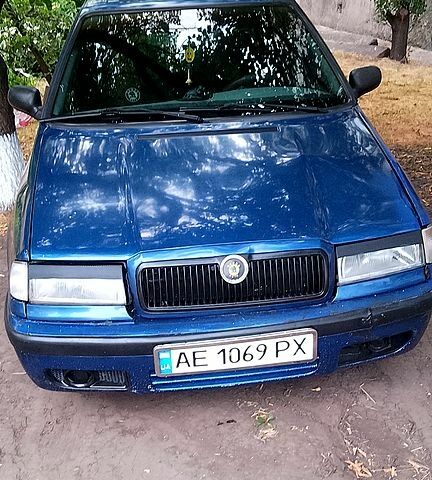 Синий Шкода Фелиция, объемом двигателя 1.3 л и пробегом 377 тыс. км за 1300 $, фото 1 на Automoto.ua