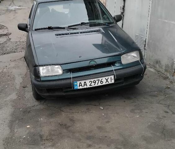 Зеленый Шкода Фелиция, объемом двигателя 1.6 л и пробегом 100 тыс. км за 668 $, фото 1 на Automoto.ua