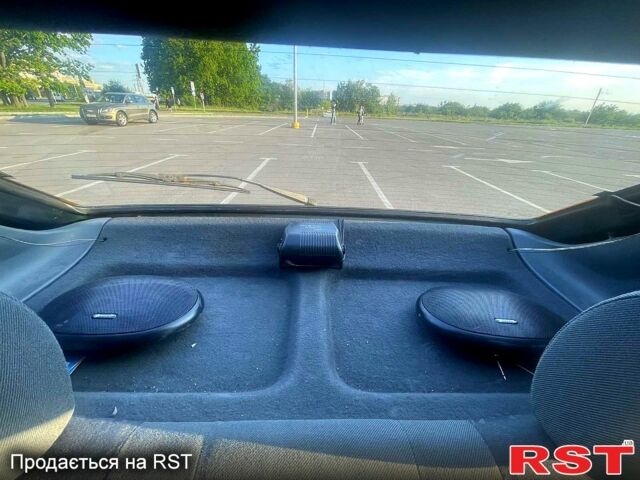 Зеленый Шкода Фелиция, объемом двигателя 1.3 л и пробегом 240 тыс. км за 750 $, фото 1 на Automoto.ua