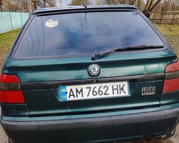 Зелений Шкода Феліція, об'ємом двигуна 1.3 л та пробігом 358 тис. км за 1350 $, фото 1 на Automoto.ua