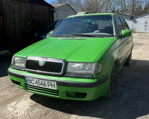 Зеленый Шкода Фелиция, объемом двигателя 1.6 л и пробегом 110 тыс. км за 750 $, фото 1 на Automoto.ua