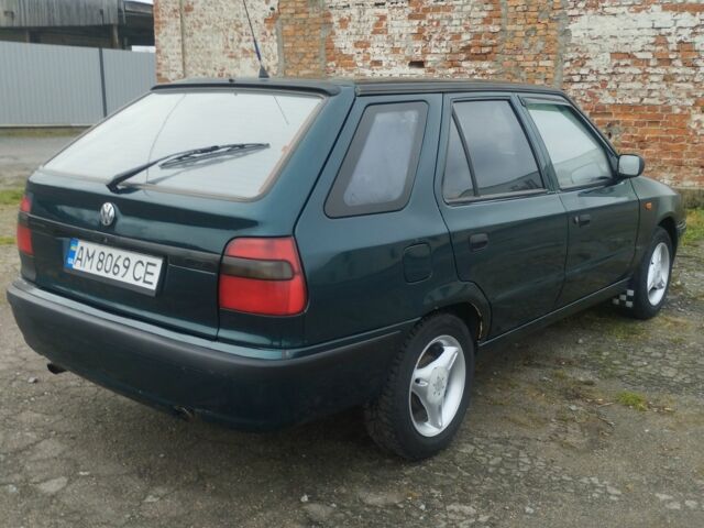 Зеленый Шкода Фелиция, объемом двигателя 1.3 л и пробегом 100 тыс. км за 1350 $, фото 1 на Automoto.ua