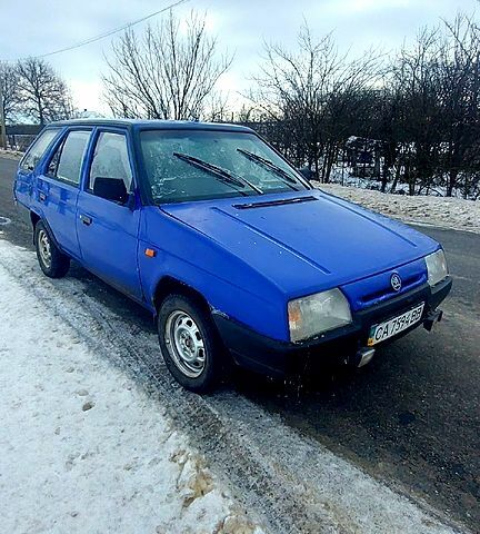 Фіолетовий Шкода Форман, об'ємом двигуна 1.3 л та пробігом 0 тис. км за 999 $, фото 1 на Automoto.ua