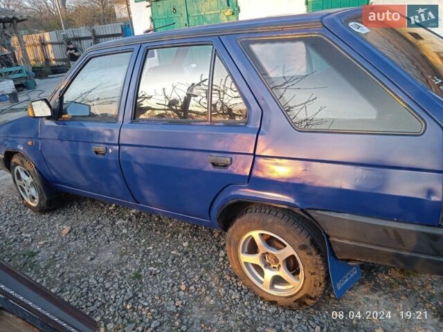 Синий Шкода Форман, объемом двигателя 1.3 л и пробегом 65 тыс. км за 750 $, фото 1 на Automoto.ua