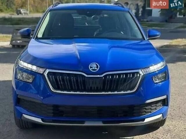 Синий Шкода KAMIQ, объемом двигателя 1.6 л и пробегом 62 тыс. км за 19000 $, фото 1 на Automoto.ua